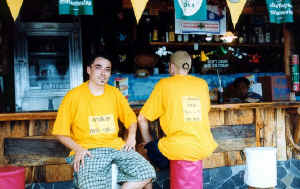 gelbesshirt.jpg (71059 Byte)